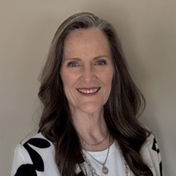 Photo of Mary McEvilly-Hernández