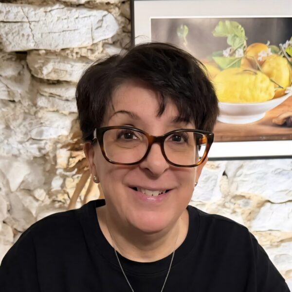 Photo of Marla Saben