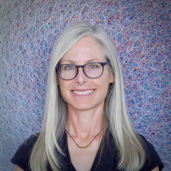 Photo of Dianne Dec